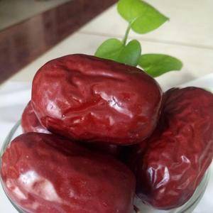新疆红枣热销全国，可以按客户要求做成1000克，500克...