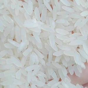 常年供应缅甸大米，碎米～，缅甸仰光港发货，或者中缅陆路口岸瑞丽交货。货源充足。
微信：＋959799222998, 电话：15866890125