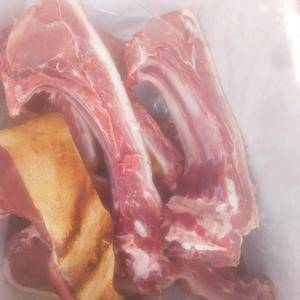 批发藏香农家土猪肉 黑猪肉 放养一年半以上鲜活现杀 可定排骨五花肉前后腿肉